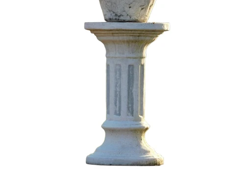Vase on pedestal - 125 cm - Solid Stone
