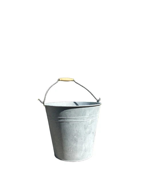 Bucket, made of zinc