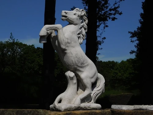 Prancing Horse XL - Solid Cast Stone