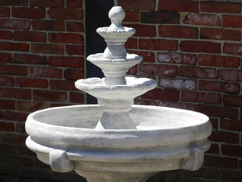Classic Fountain - 120 x 90 cm - Stone