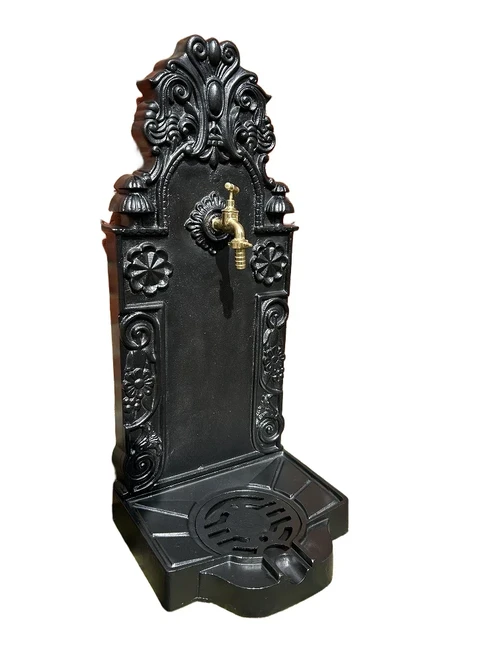 Ornate large Fountain - with Brass Tap - Alu - black