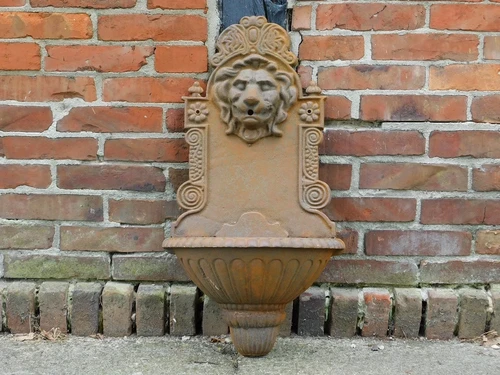 Wandbrunnen Lion - 75 cm - Gusseisen