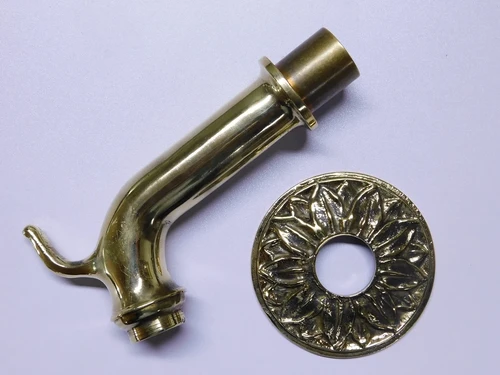 Water spout with rosette - Brass