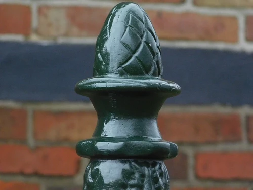 Standing fountain - alu - dark green - water tap