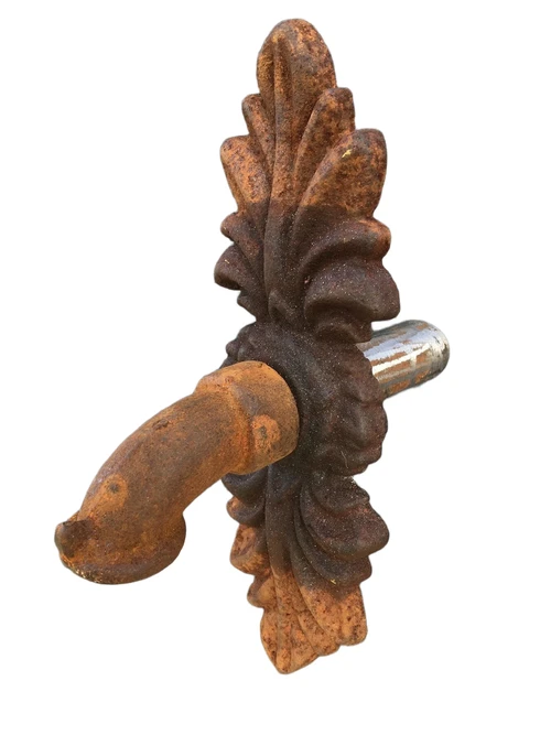 Wasserspeier für Wandbrunnen, Rosette + Doppelblatt, Gusseisen - Rust