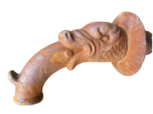 Gargoyle, Wandbrunnen, Wasserspeier, Fabelfisch Gusseisen