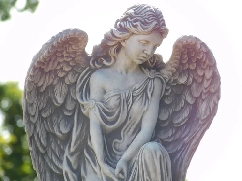 Angel with Wings on English Pedestal - 113 cm - Stone