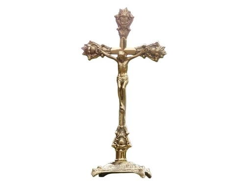Jezus aan het kruis, messing INRI op voet.
