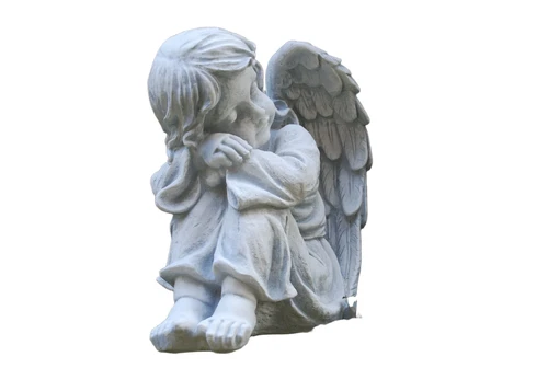 Beautiful sitting angel, full of detail, full of stone.