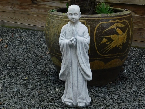 Greeting Monk - full off stone