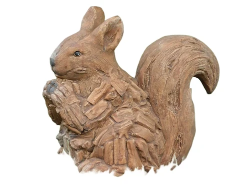 Squirrel XL- woodlook - polystone - weatherproof.