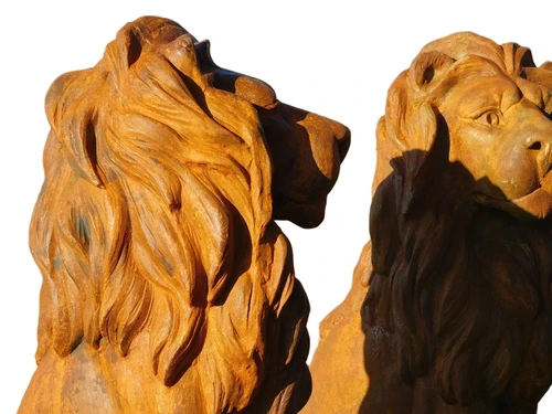 Zittende leeuw - polystone - rechts kijken - oxid