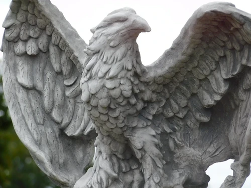 Statue Eagle on Pedestal - 127 cm - Stone