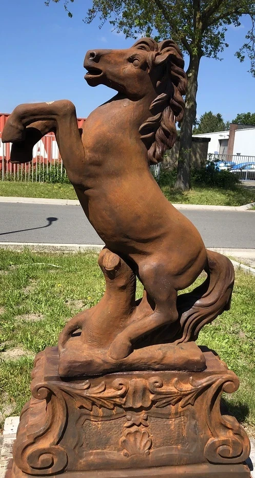 Rearing Horse on Plinth XXL - 180 cm - Oxide-Finish Stone