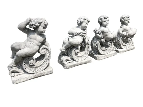 Four-year times depicted by reclining angels, cherubs, full of cast stone.