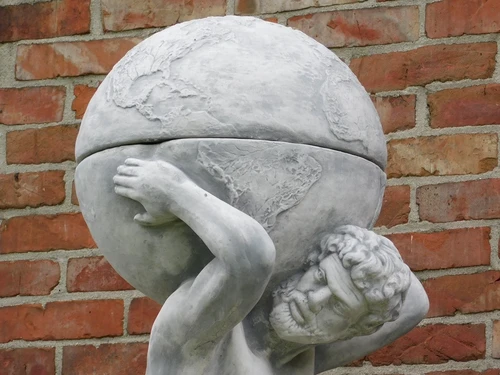 Statue Atlas with Bulb + Flowerpot on Pedestal - 170 cm - Stone