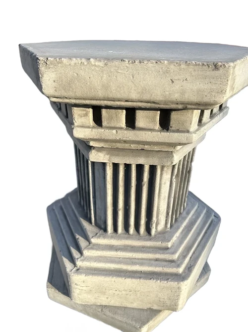 Exclusive Pedestal - Hexagonal - 43 cm - Solid Stone