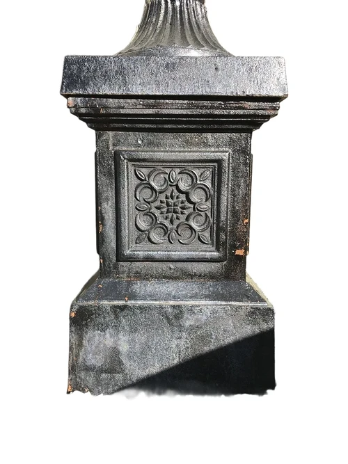 Large cast iron pedestal, black pedestal / column