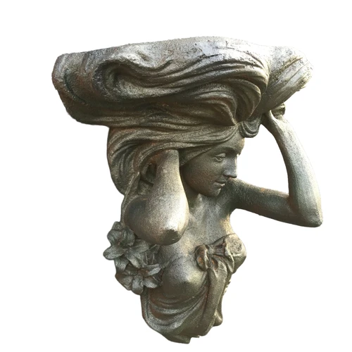 Prachtig zwaar gietijzeren wandornament vrouw, old-leadedgreen