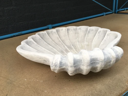 Shell-shaped Birdbath - approx. 55 cm - Stone
