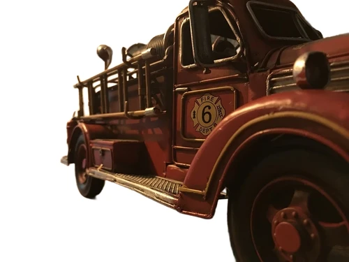 Metal Scale Model Fire Engine – 43 cm – Handmade – Vintage Look