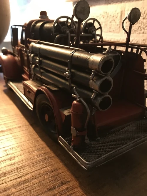 Metal Scale Model Fire Engine – 43 cm – Handmade – Vintage Look