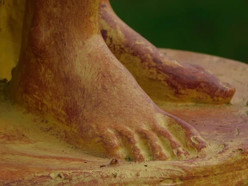 Statue Naked Woman Draped - 67 cm - Polystone
