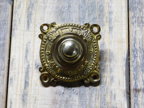 Doorbell - 5 x 5 cm - Polished Brass