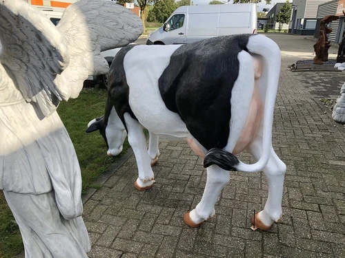 XXL Statue of a Grazing Cow – 130 x 200 cm – Polystone