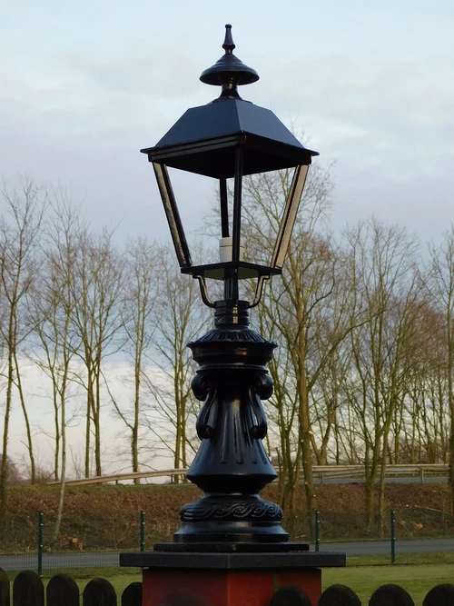 Außenleuchte auf Sockel – 103 cm – Schwarz