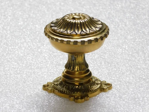 Fixed Door Knob with Rosette - Polished Brass