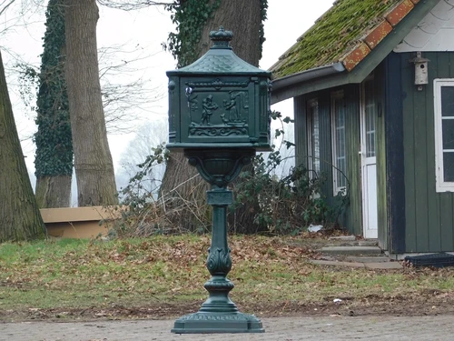 Standing Letterbox - 120 cm - Cast Iron - Green