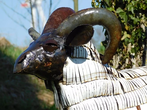 Image Sheep - 90 x 95 cm - Handmade from Metal