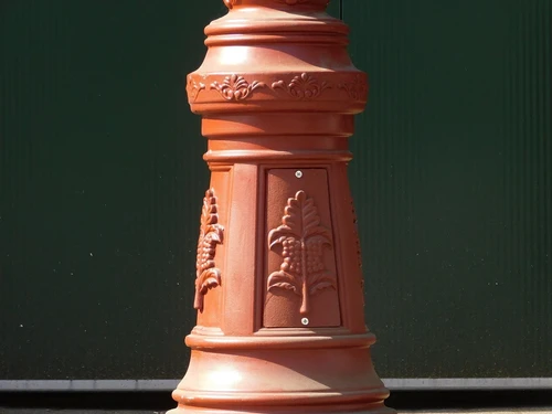 Elegant Lamppost - 240 cm - Cast Iron