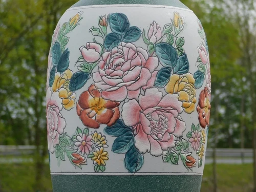 Large Vintage Asian Decorative Vase with Floral Motif – approx. 60 cm – Ceramic