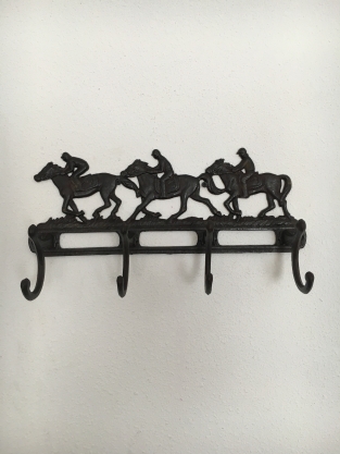 Kapstok met Paarden - 8 haaks - Gietijzer