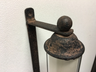 Metalen frame met glazen thermometer, prachtig klassiek !! NOG 2