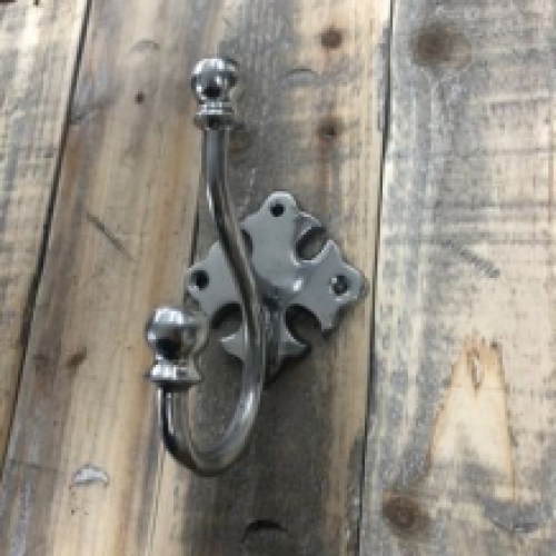 Aluminiumhaken, Kleiderhaken, dekorativ in antikem Design