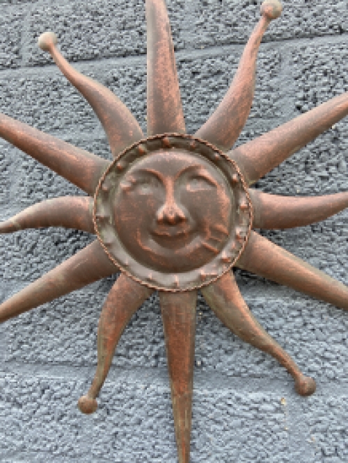 Wall ornament sun copper, metal.