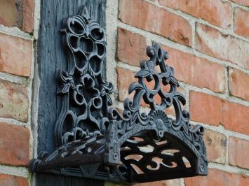 Classic Garden Hose Holder - Cast Iron