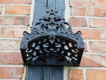 Classic Garden Hose Holder - Cast Iron