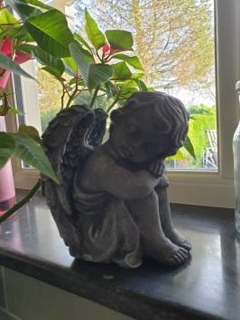 Angel, Sophie, garden statue