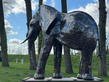 Elephant ‘’Igor‘’ XXL - 210 cm - Handmade & Unique