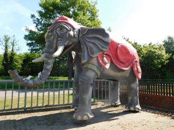 Einmalig: Elefant XXL - 340 x 400 cm - Einzigartiges Bild