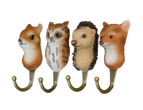 Set of 4 Wall Hooks with Woodland Animal Heads – Polyresin & Brass