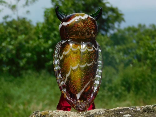 Glass Owl Sculpture – Handmade Glass-blown Artwork