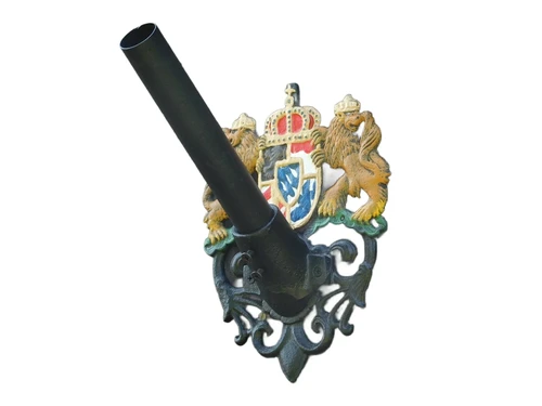 Flagpole holder with Royal Emblem – Powder-coated cast iron