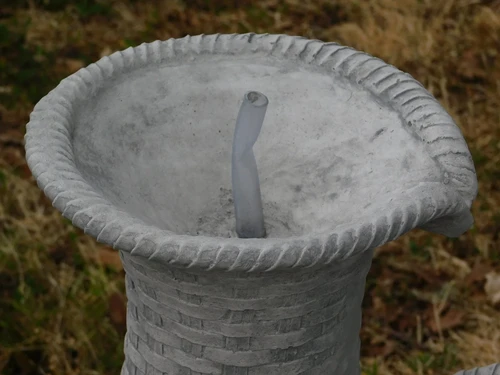 Water Spout with 4 Jugs - 70 x 40 cm - Stone