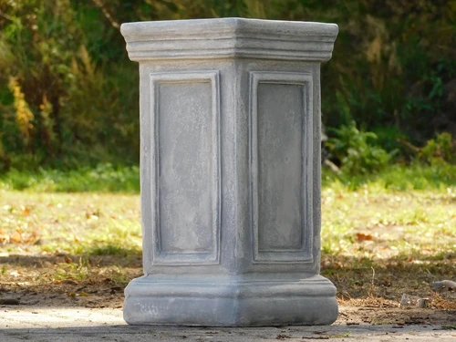 Sleek Stone Plinth – 47 cm – Rectangular Column
