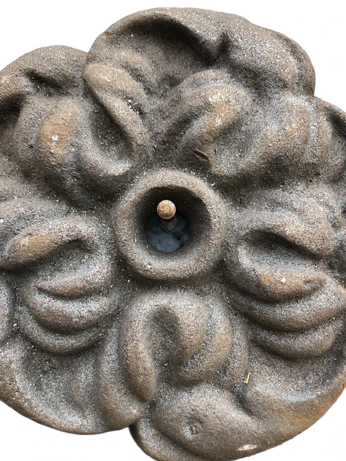Cast Iron Wall Anchor – 15 cm – Floral Design